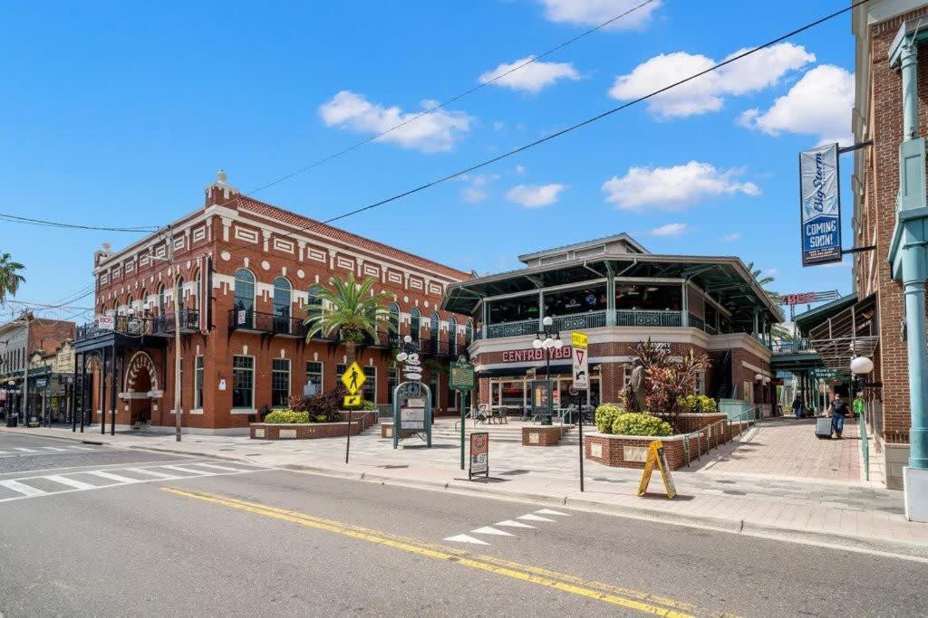 Casa Romeo - Luxury Ybor Apt, Steps To 7Th Ave Tampa Exteriör bild